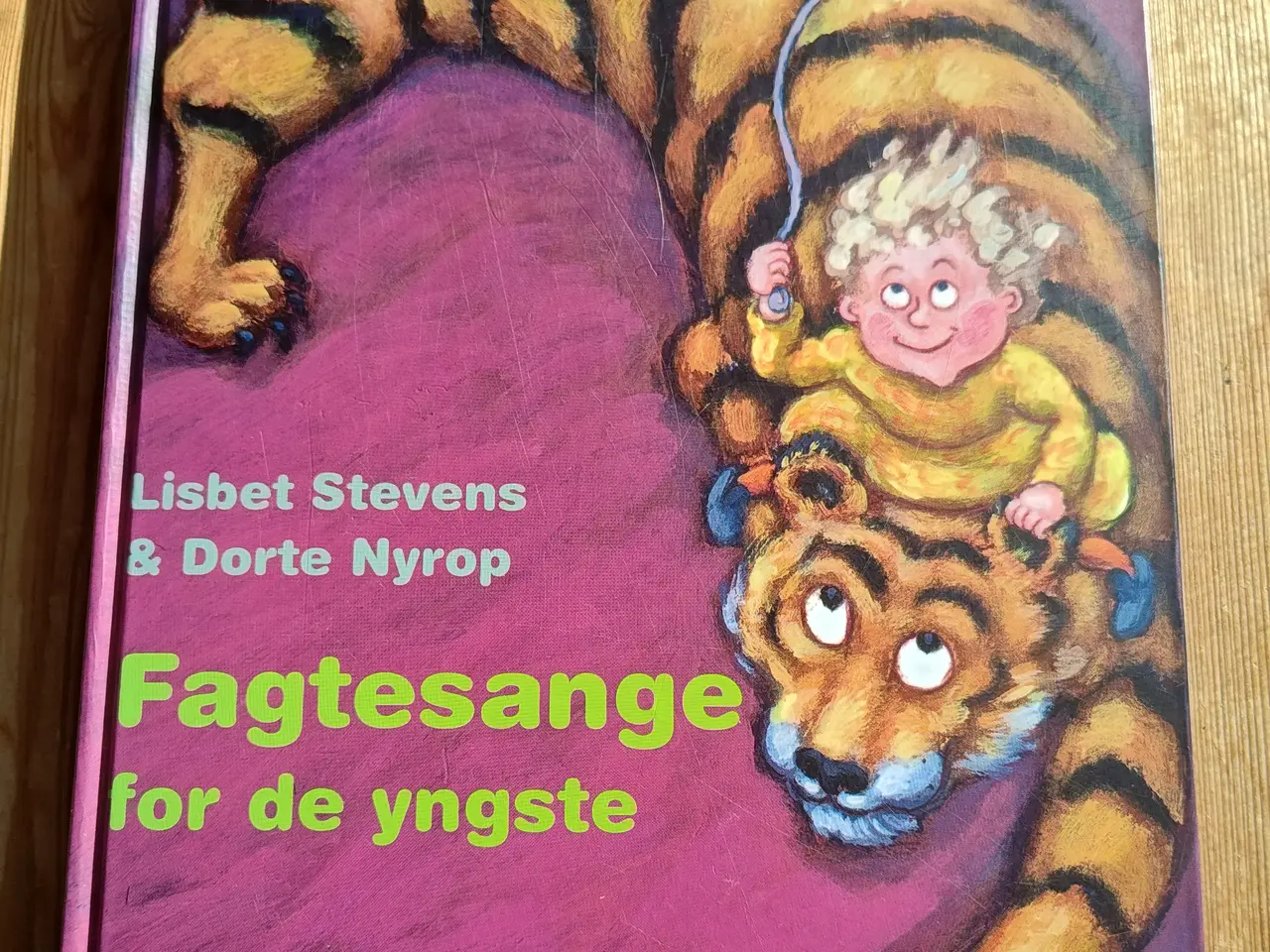 Billede 1 - Fagtesange for de yngste BOG af Lisbet Stevens