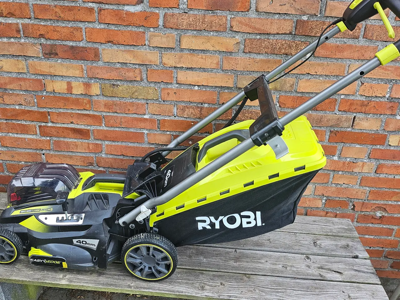 Billede 2 - Ryobi akku Plæneklipper