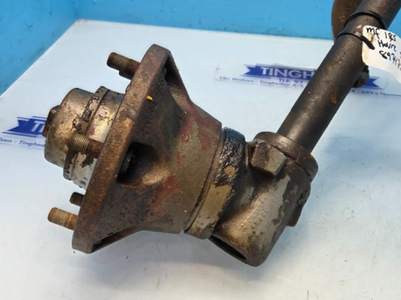 Billede 9 - Massey Ferguson 185 Hjulnav 898348M3