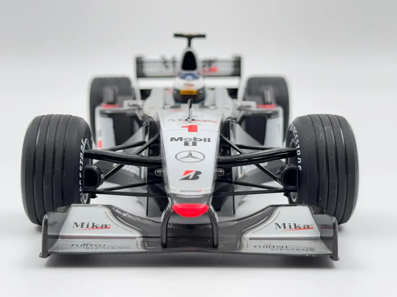 Billede 9 - 2000 McLaren-Mercedes MP4/15 #1 - 1:18