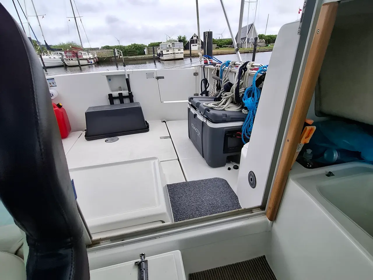 Billede 9 - Jeanneau Merry Fisher 695P – Veludstyret kabinebåd