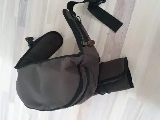 Taske. Hofte taske med mange detaljer