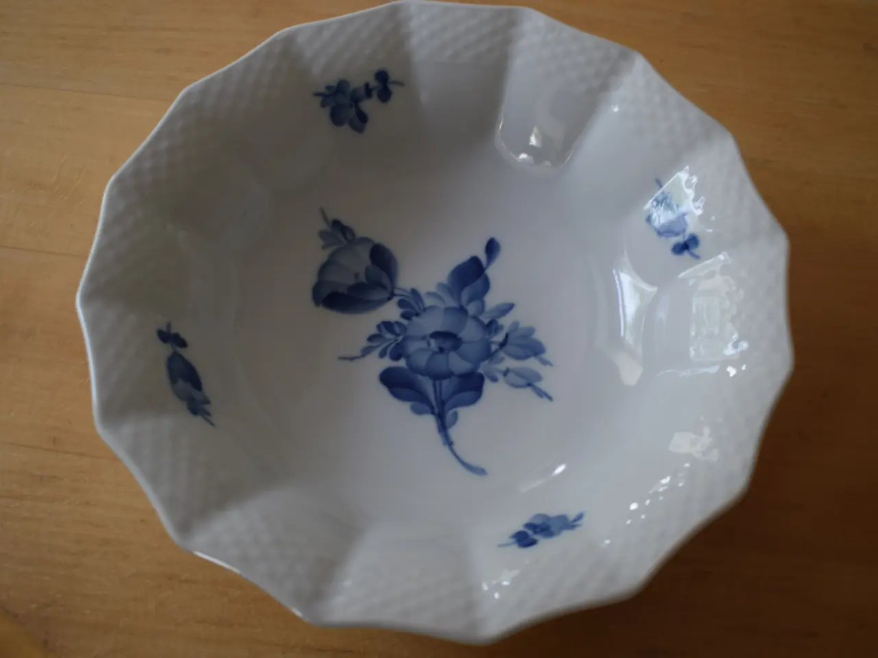 Billede 7 - Royal copenhagen Blå blomst
