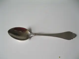 Bernstorff 3 tårnet dessertske 17,8 cm. V&S