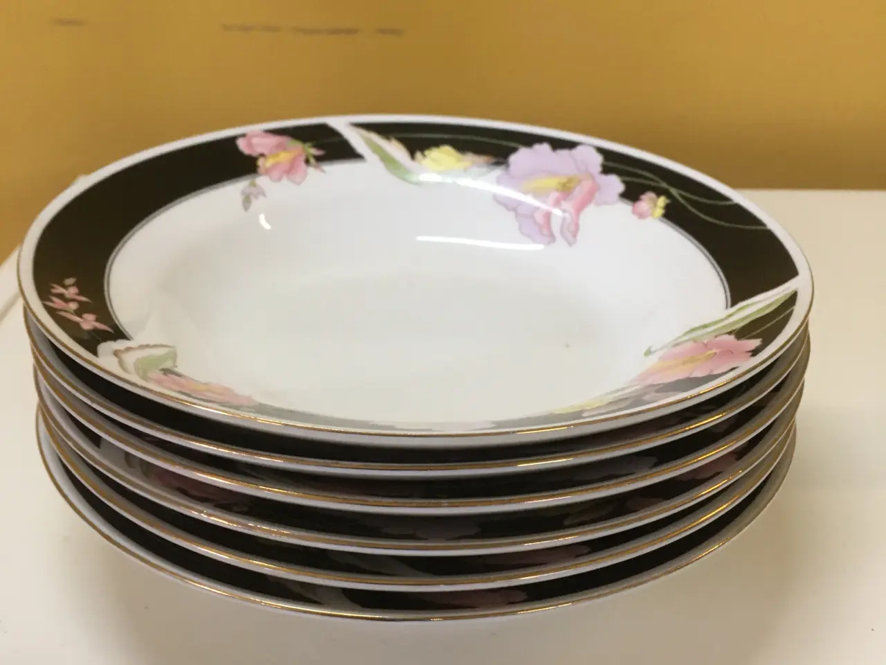 Billede 3 - Lynns tallerkner made china 6 stk.