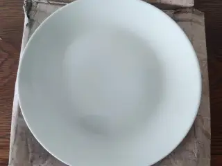 12 stk frokost tallerkner - ubrugt