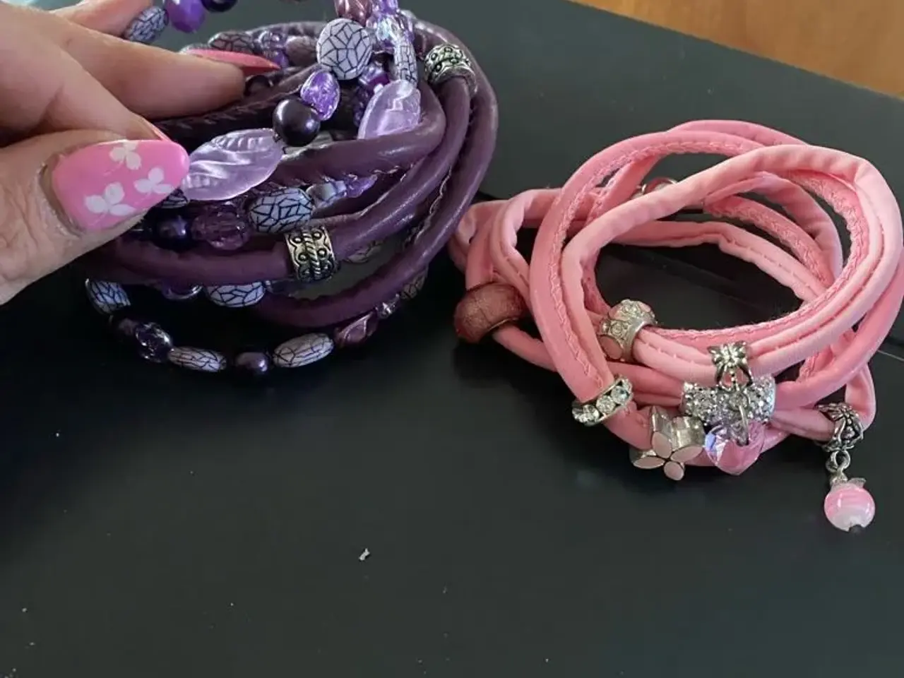 Billede 10 - Flotte armbånd
