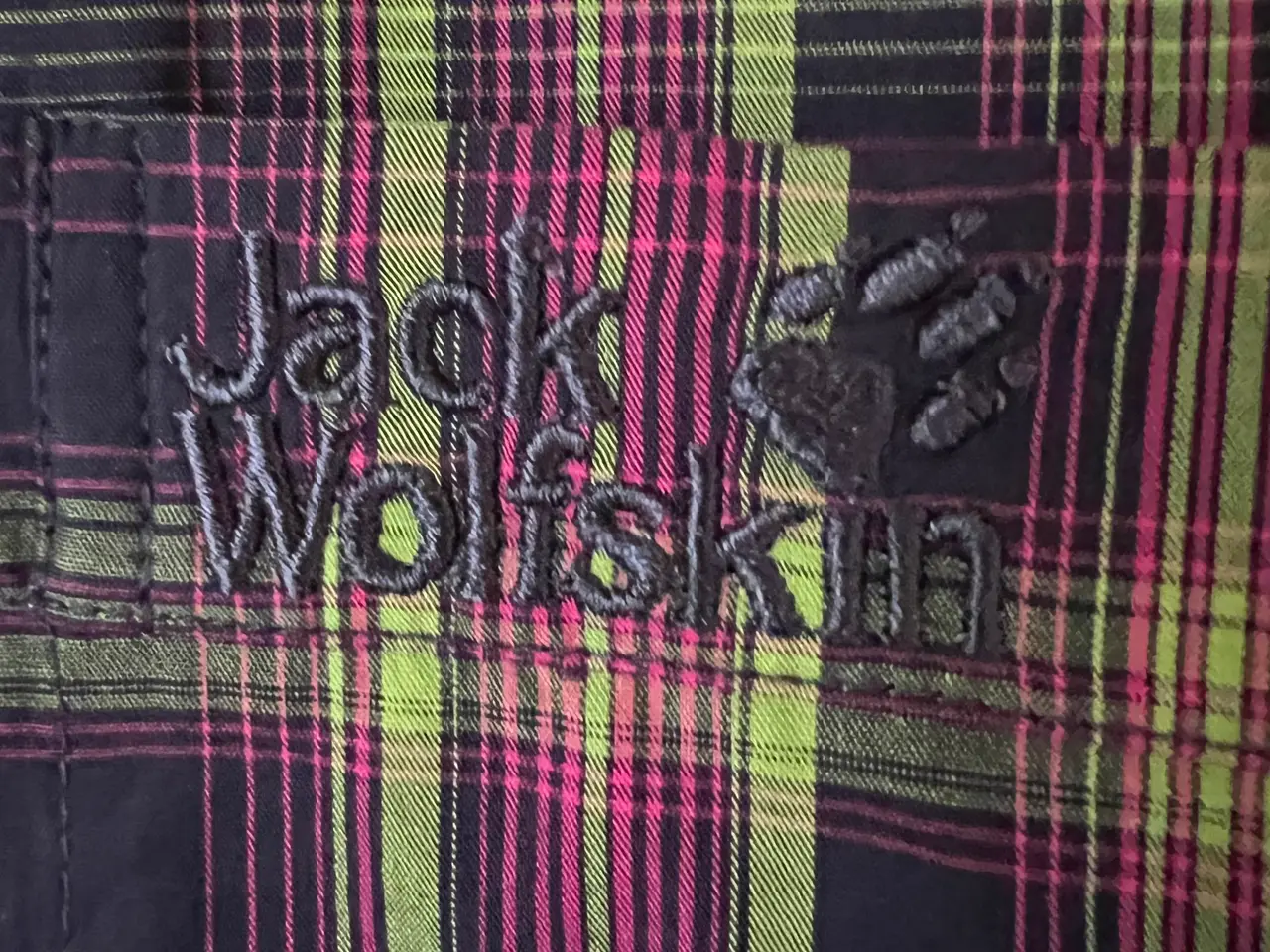 Billede 4 - Jack Wolfskin Skjorte Størrelse Large.