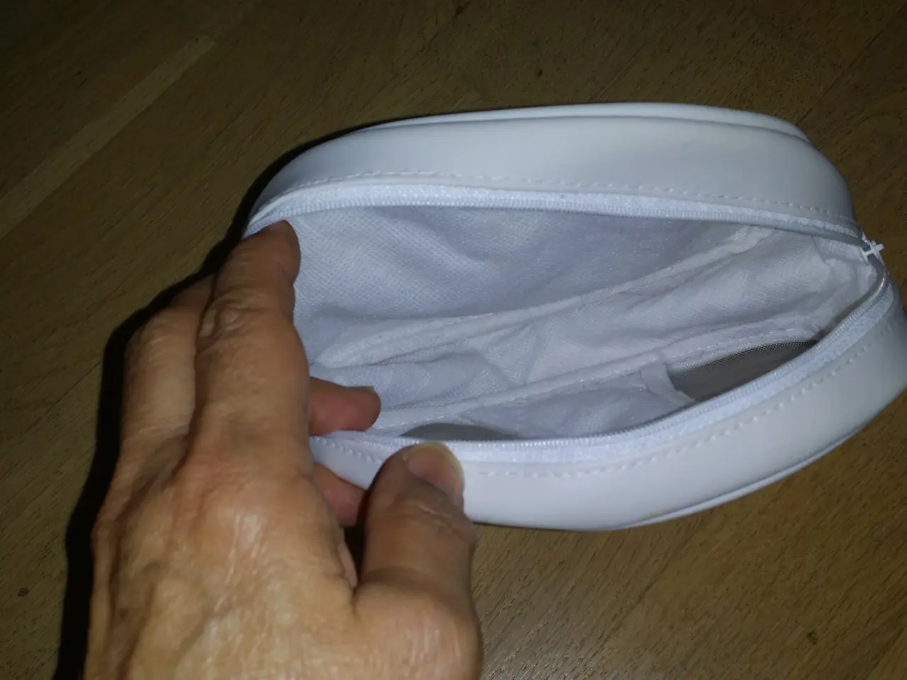 Billede 2 - Toilettaske	
