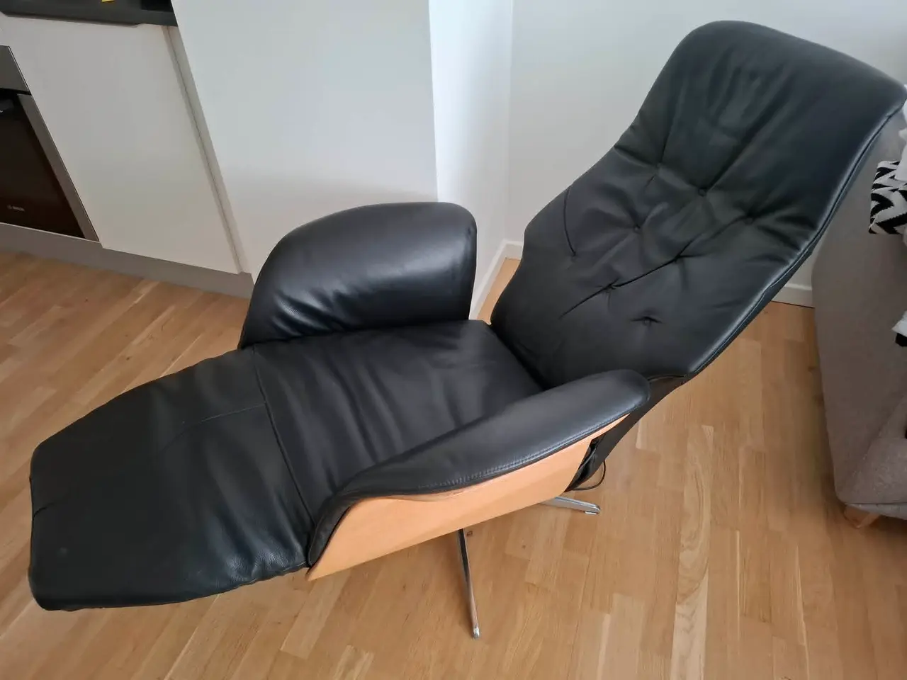 Billede 3 - Dansk design elektrisk læderstol