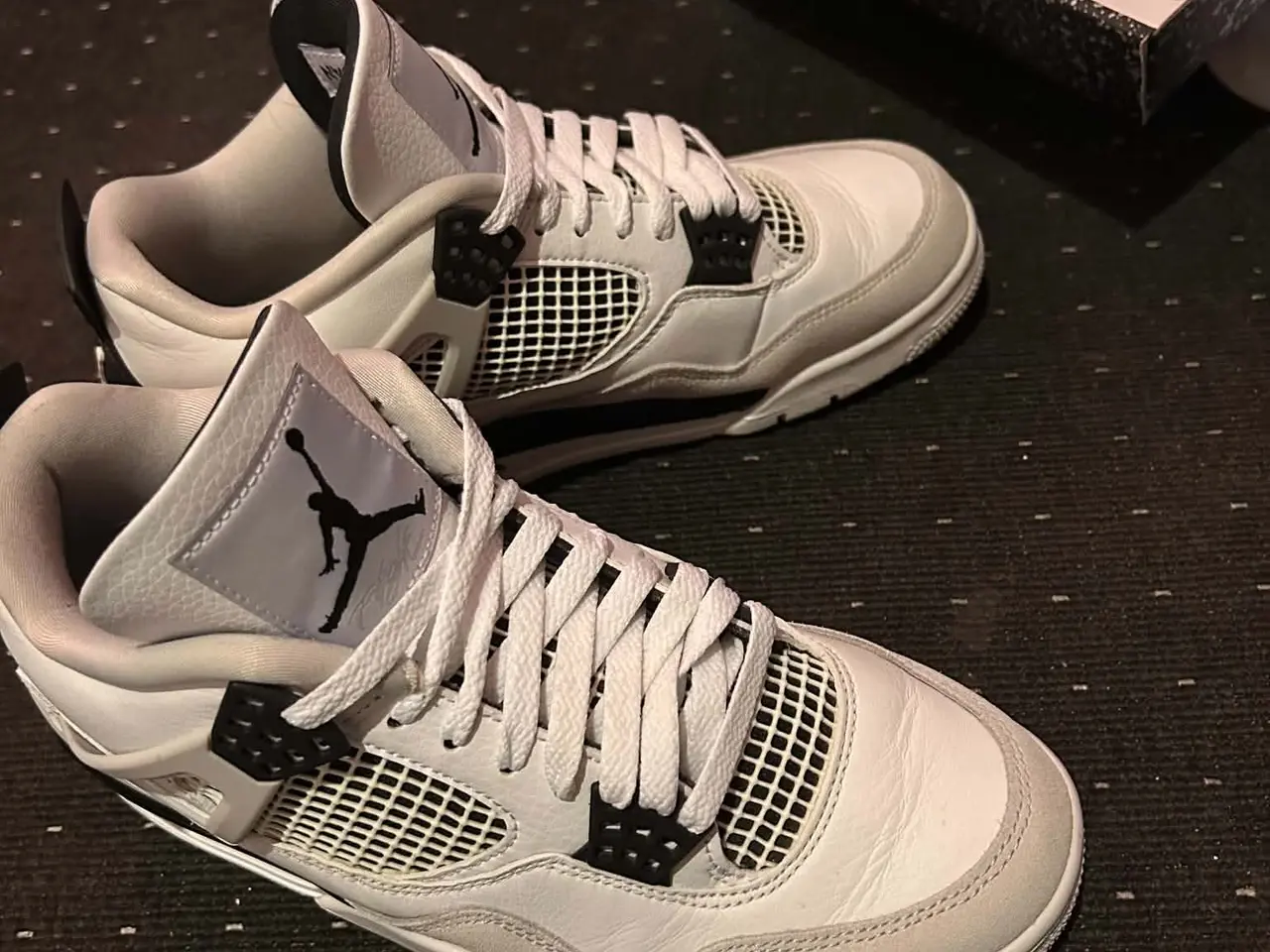 Billede 3 - Jordan 4 Millitary Black STR 42