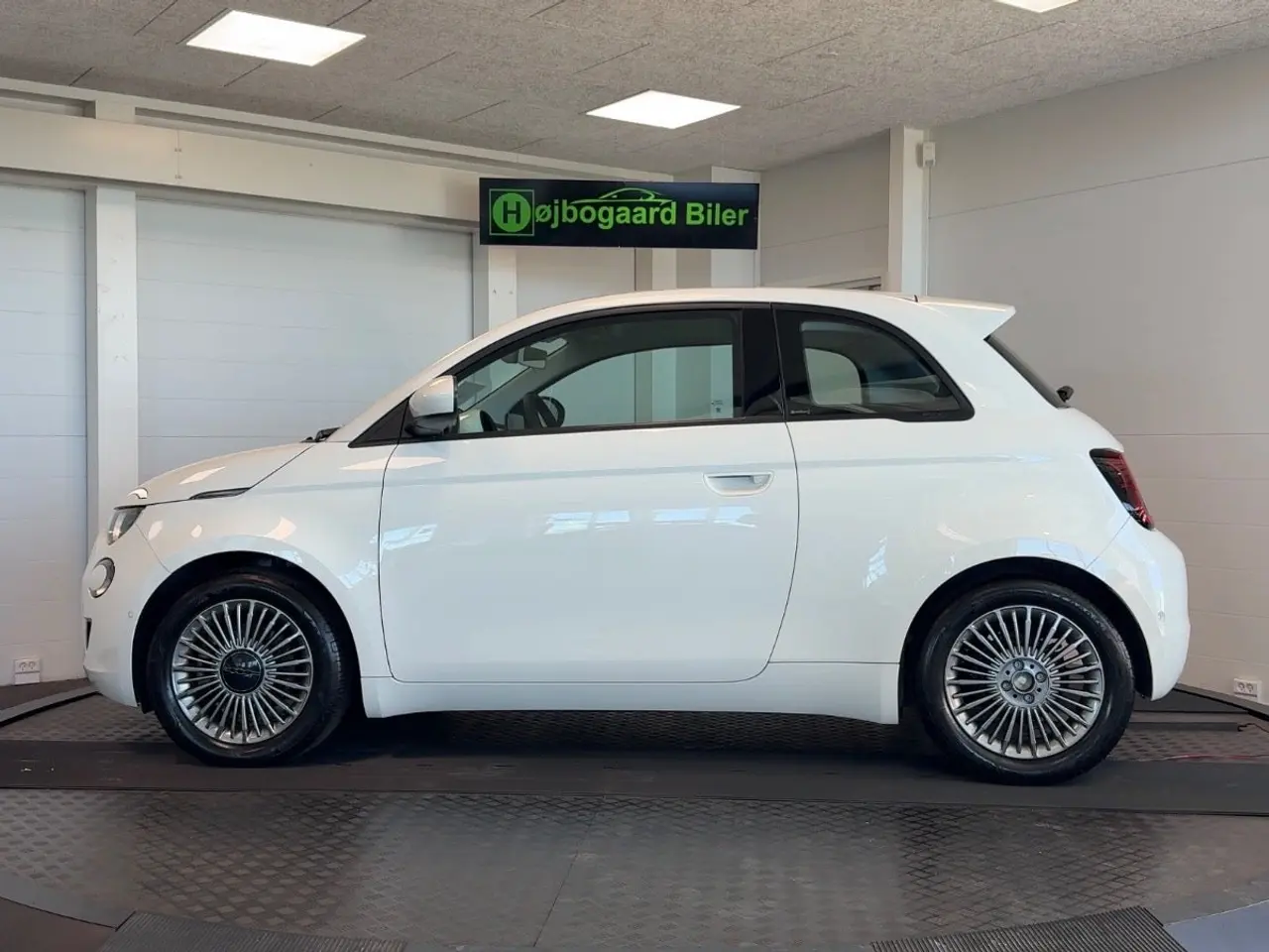 Billede 2 - Fiat 500e 42 Icon 3+1