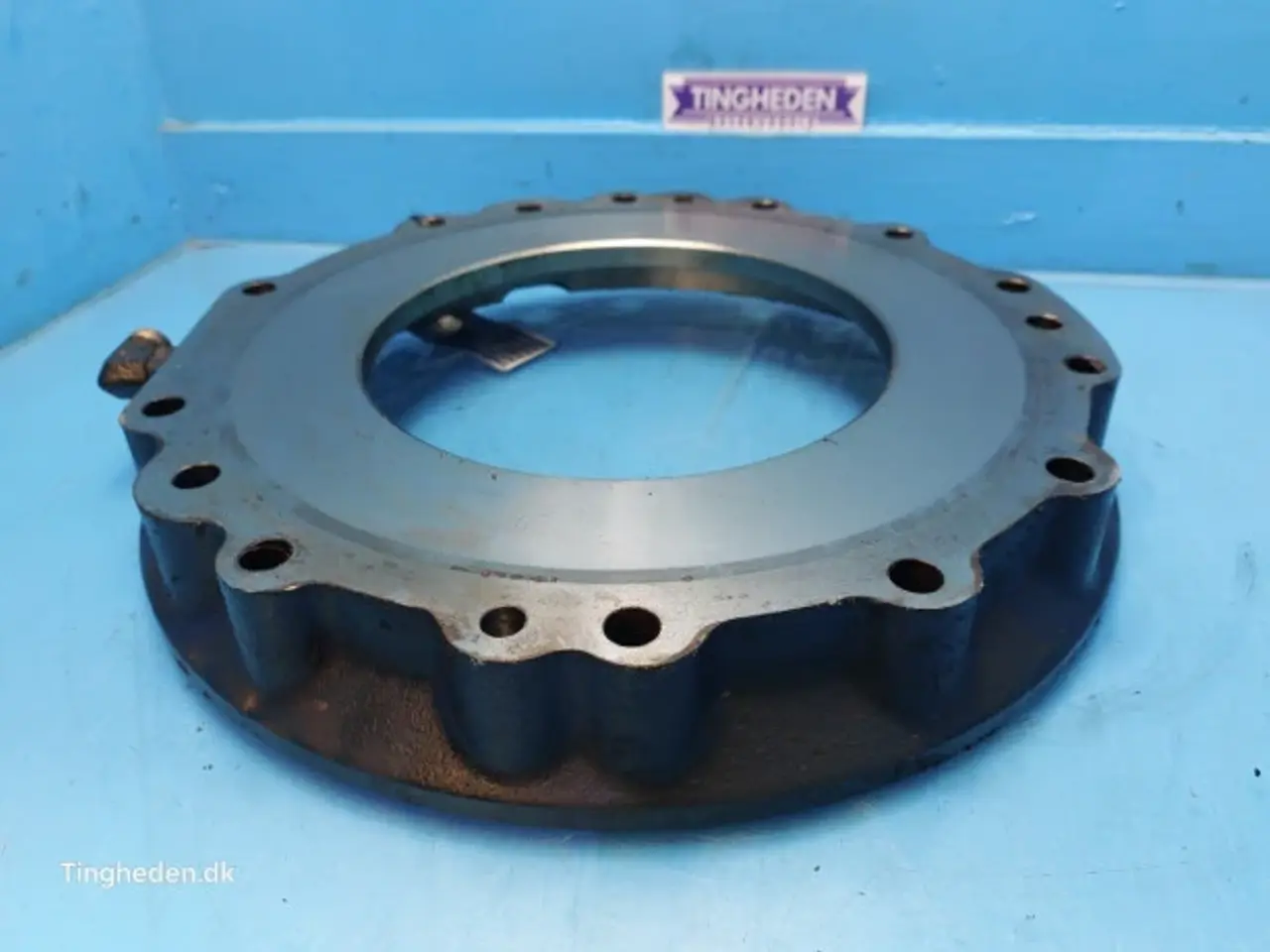 Billede 15 - New Holland T6 Afstandsstykke 87608920