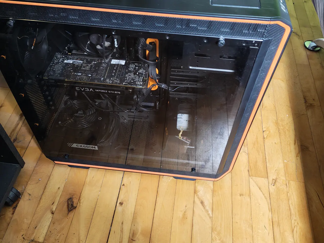 Billede 4 - Complet gamer setup med bord