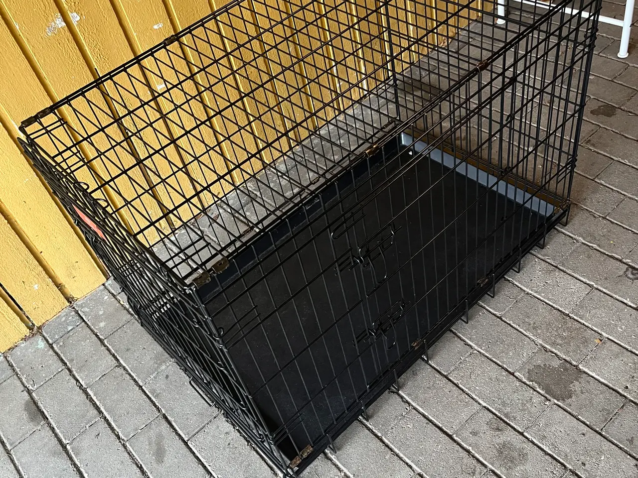 Billede 1 - Hunden bur