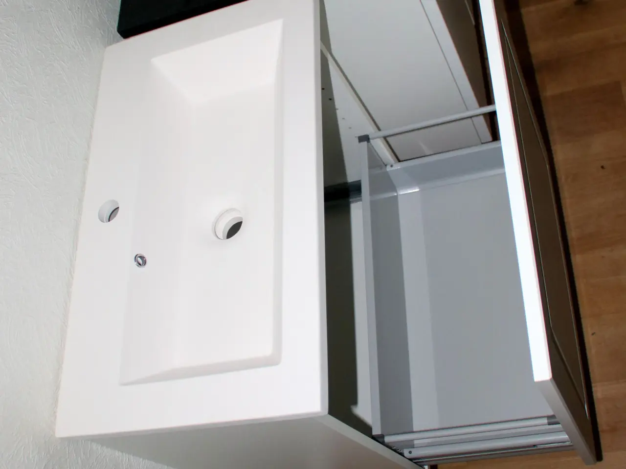 Billede 3 - Badsæt 60 cm , slimline