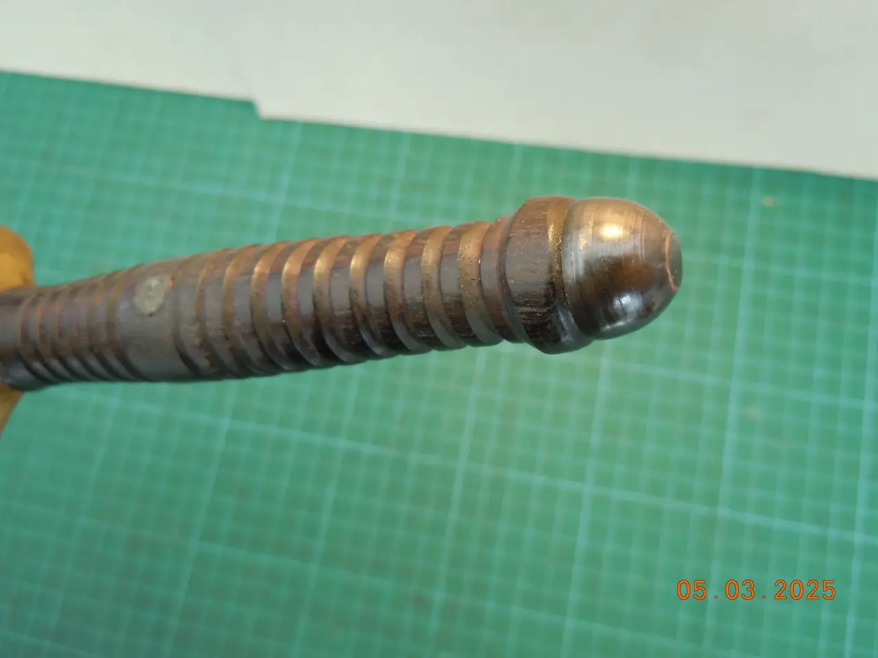 Billede 8 - Stilet / Dolk med rosentræsskæfte 39 cm lang.