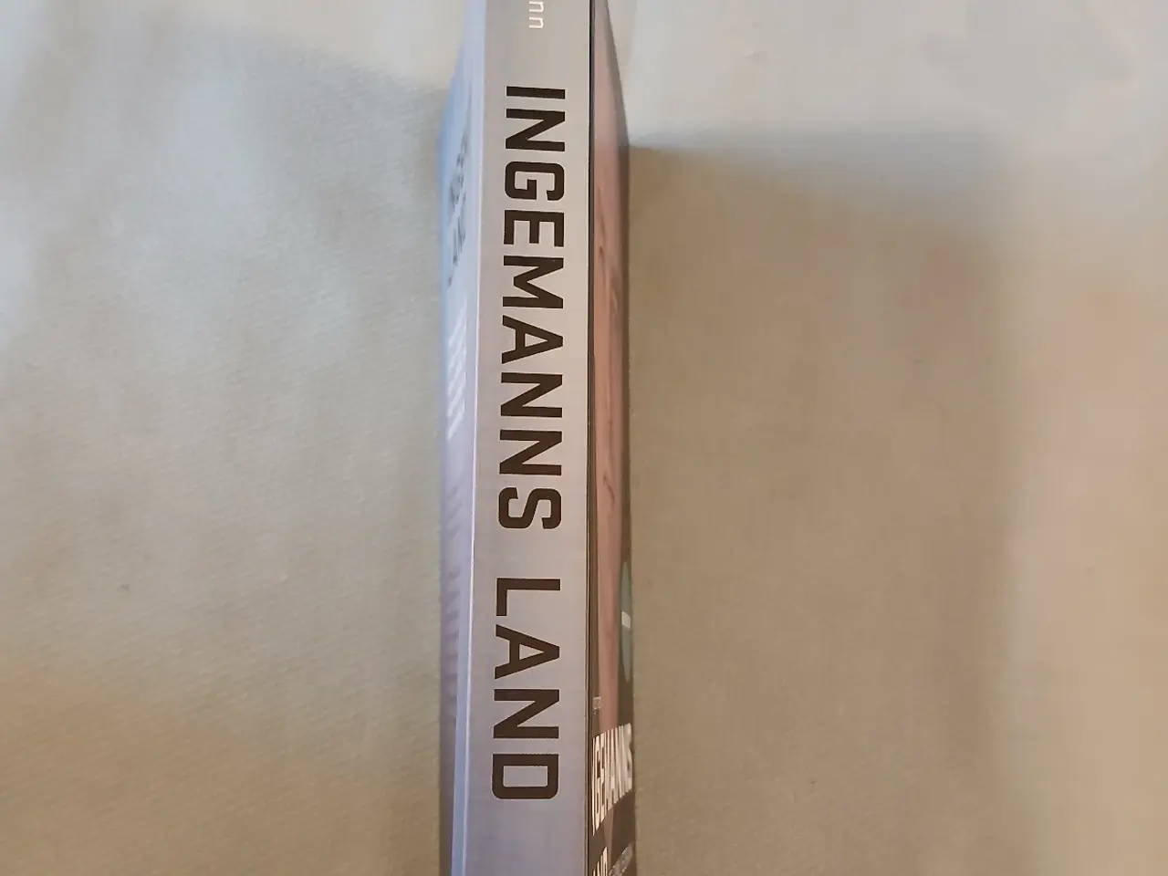 Billede 3 - Bog " Ingemanns Land"