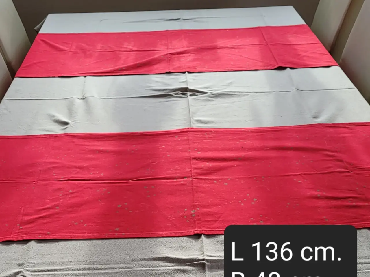 Billede 2 - Jule dækkeservietter 2 stk.