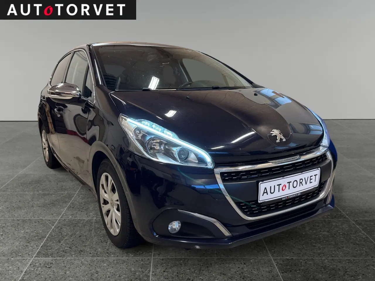 Billede 2 - Peugeot 208 1,6 BlueHDi 100 Selection Sky
