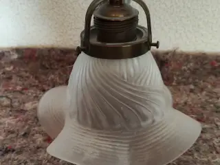 Gl.Glas lampe.