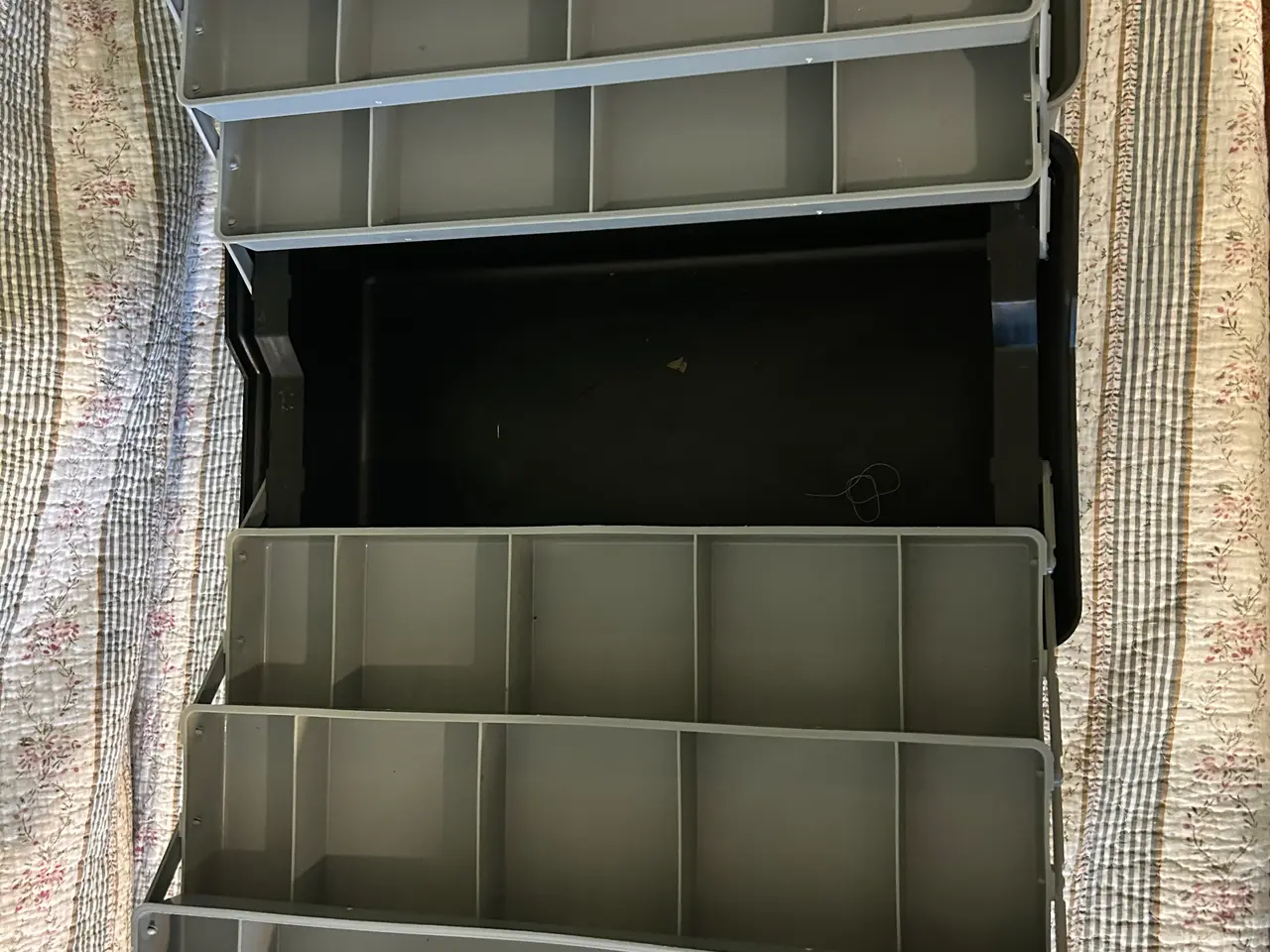 Billede 2 - Boks til hobby
