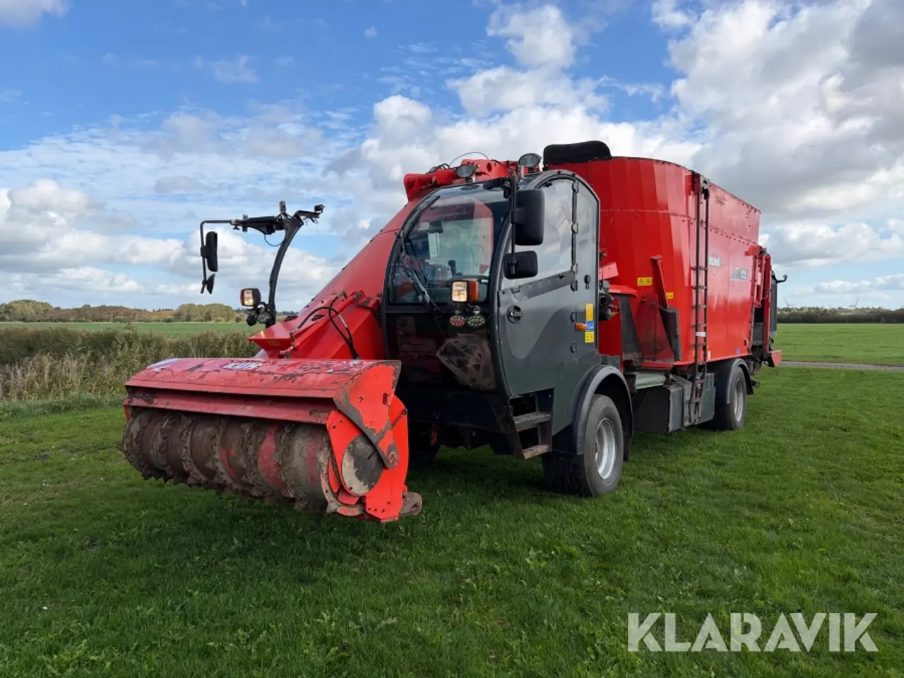 Billede 1 - Selvkørende fuldfoderblander Kuhn Intense 342-452