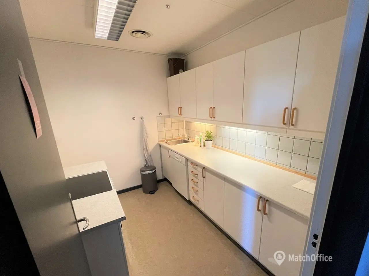 Billede 7 - 57 m2 lyst kontorlokale med egen terrasse