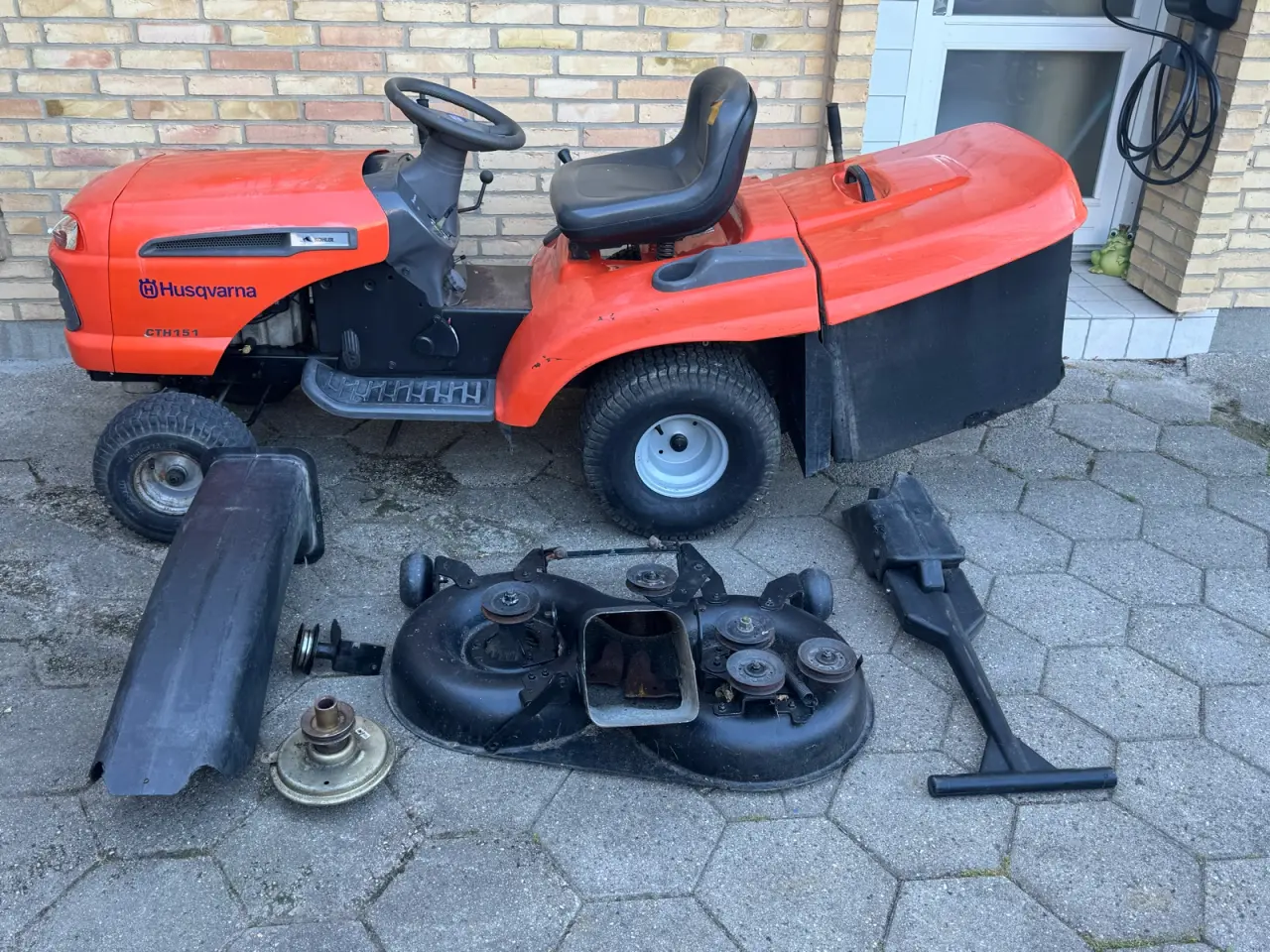 Billede 1 - Husqvarna CTH151 opsamler/bio