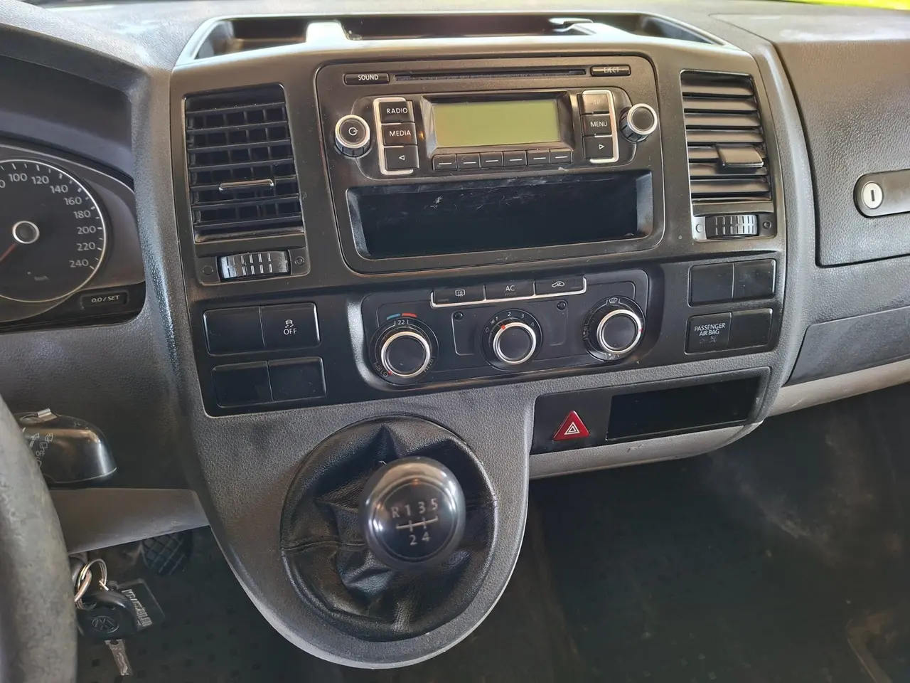 Billede 10 - VW Transporter 2,0 TDi 102 Kassevogn kort