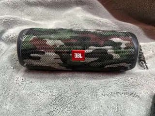 JBL flip 5