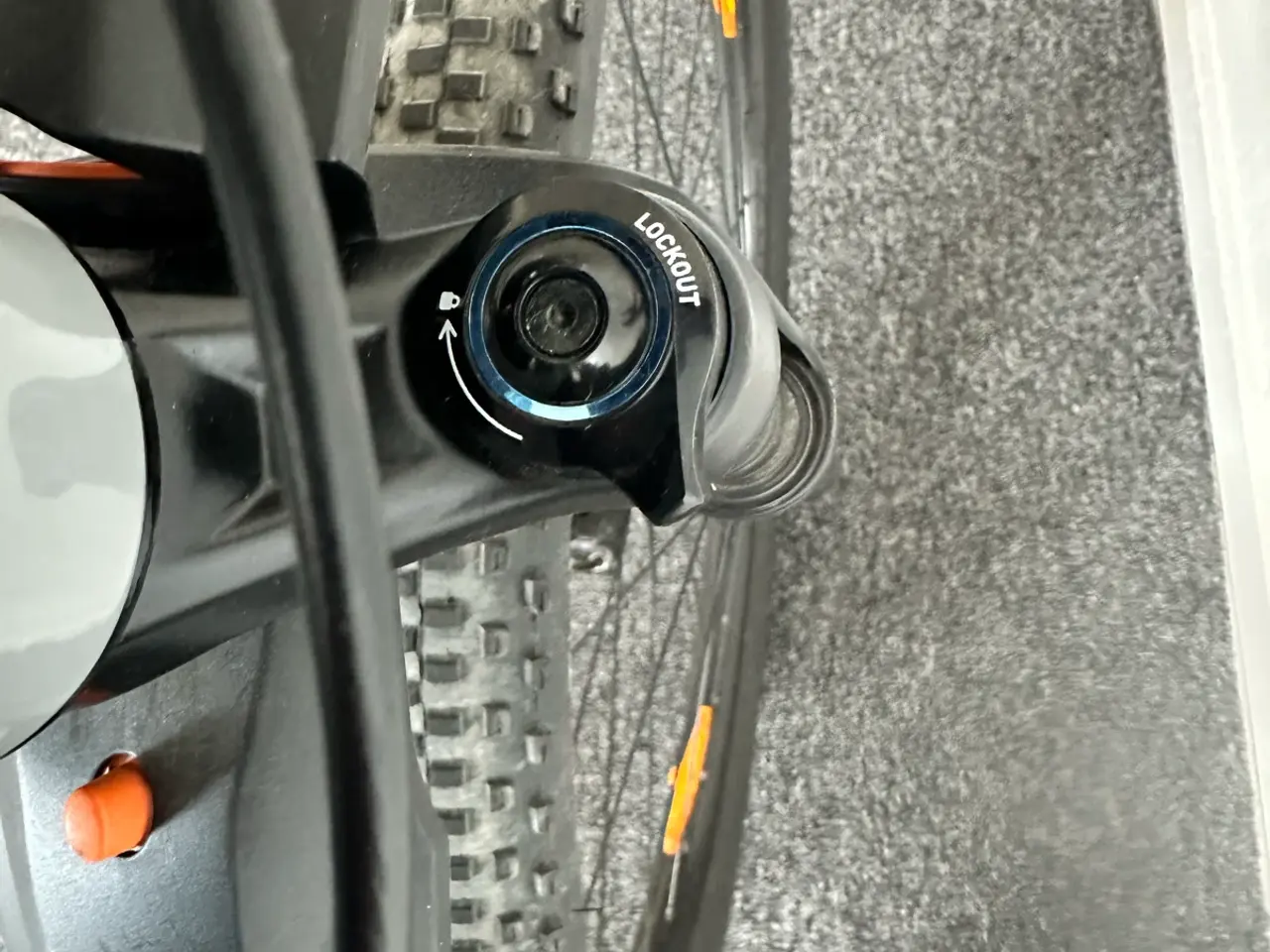 Billede 9 - Trek X-Caliber 8 29” – str. M – Shimano XT – RockS