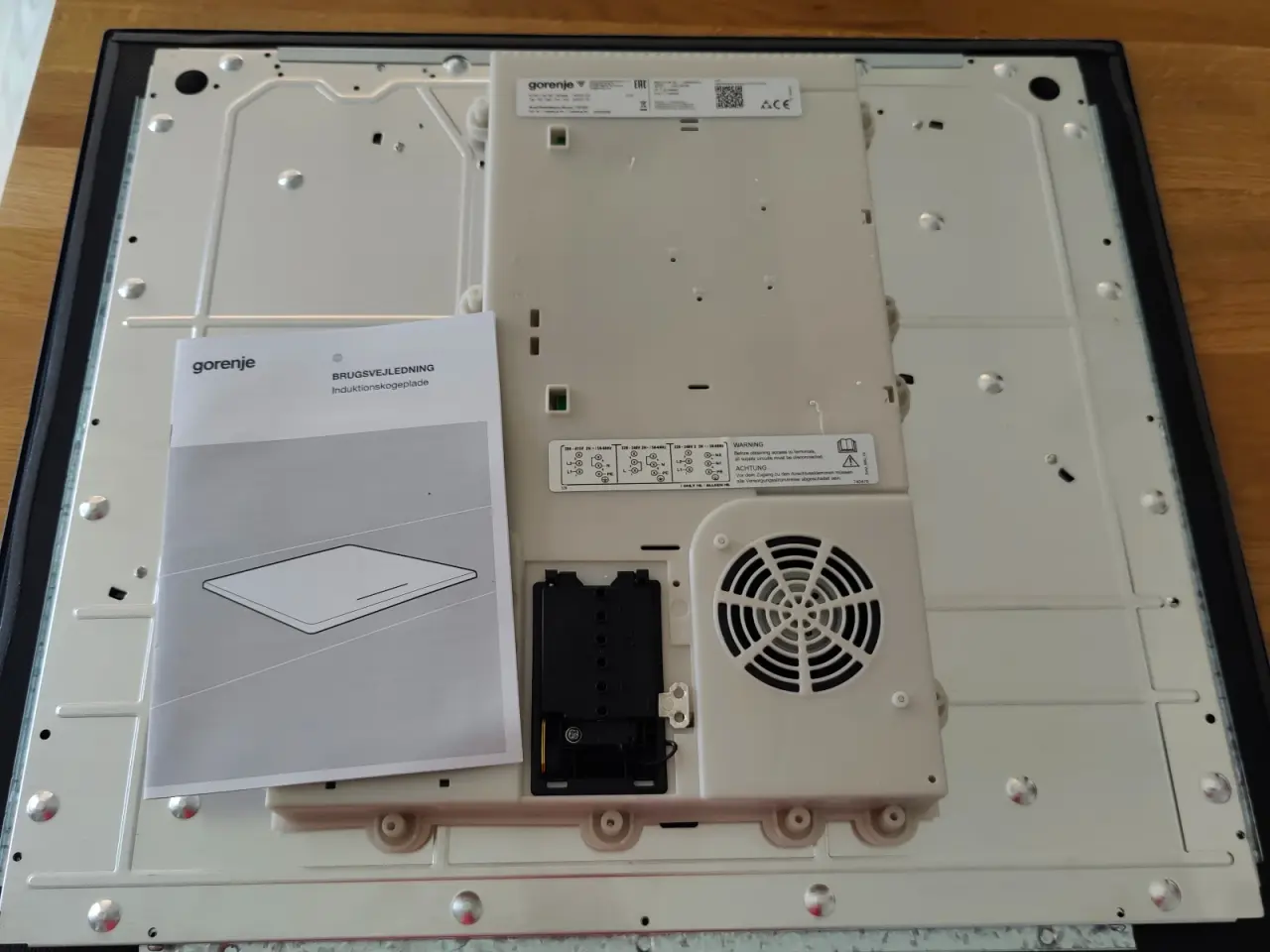 Billede 3 - Induktionskogeplade GORENJE 7.2 kW