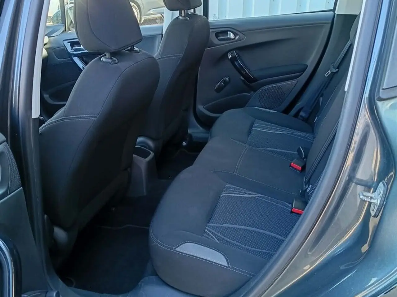 Billede 8 - Peugeot 208 1,2 VTi Active Navi 82HK 5d