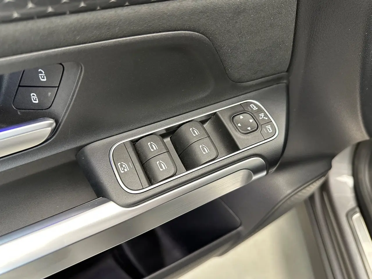 Billede 14 - Mercedes EQB250+ AMG Line