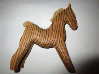 Hest i træ