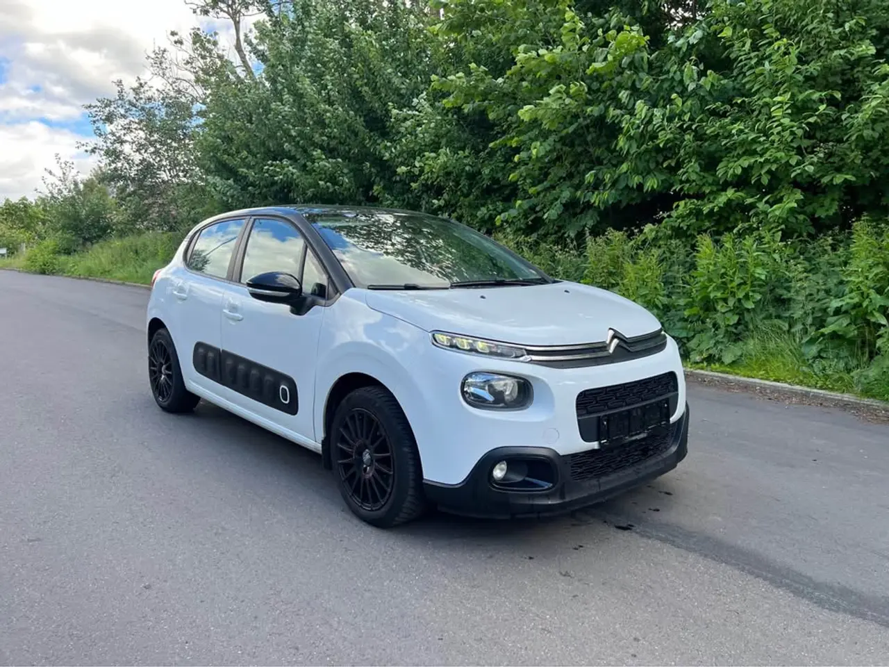 Billede 6 - Citroën C3 1.6 BlueHDi – Nysynet – Kun 520 kr. i h
