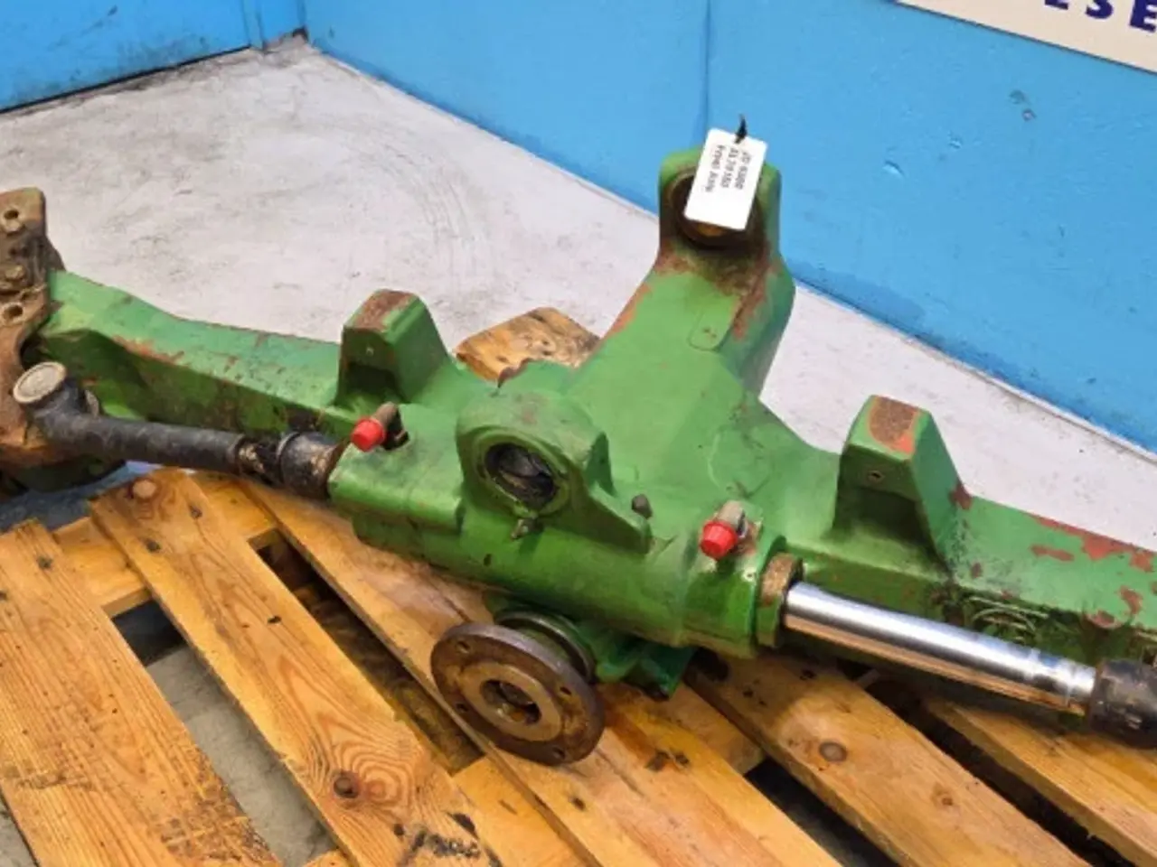 Billede 18 - John Deere 6300 Foraksel AL79153