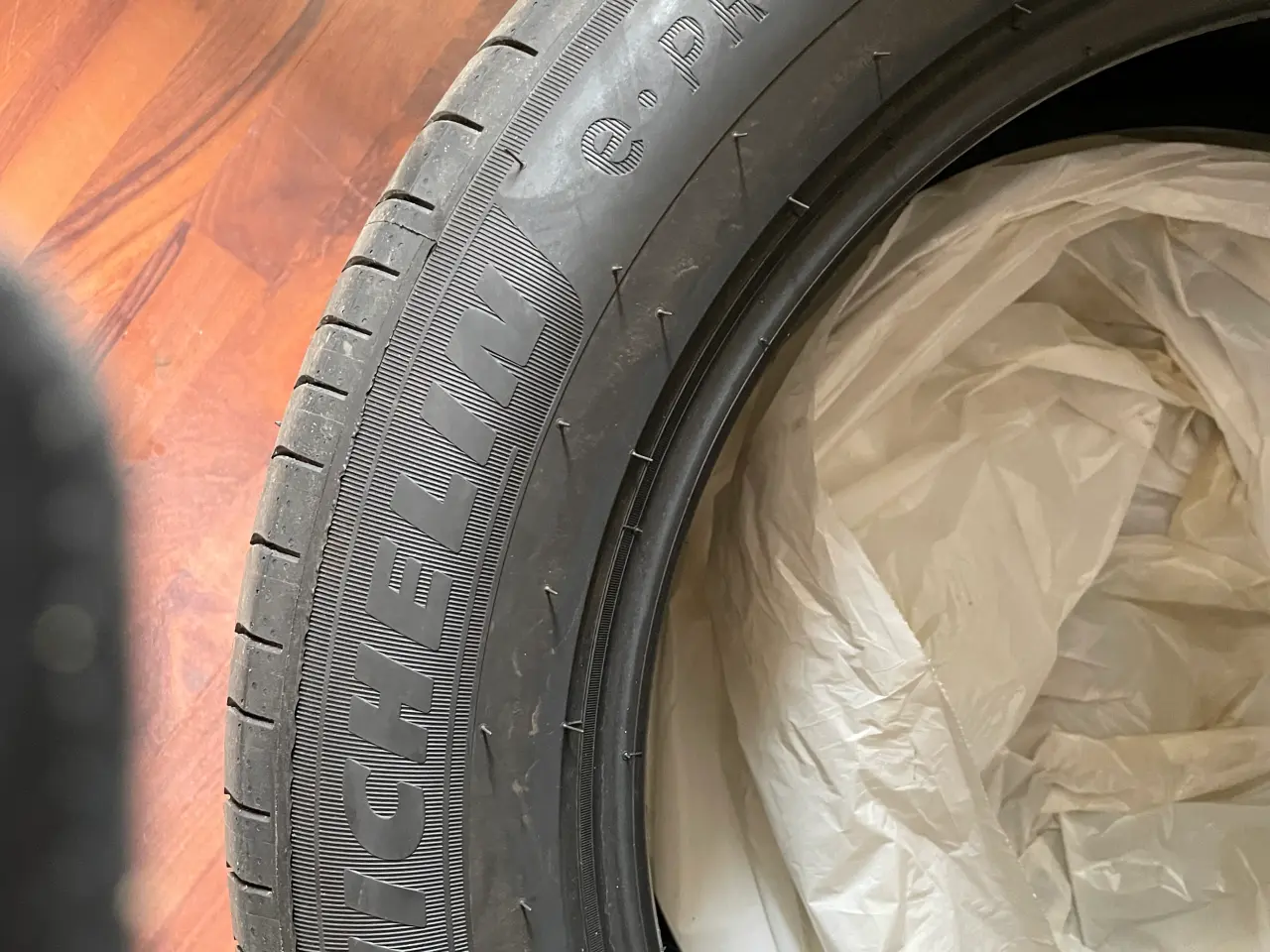 Billede 4 - Michelin e Primacy 235/55 R19 105V XL