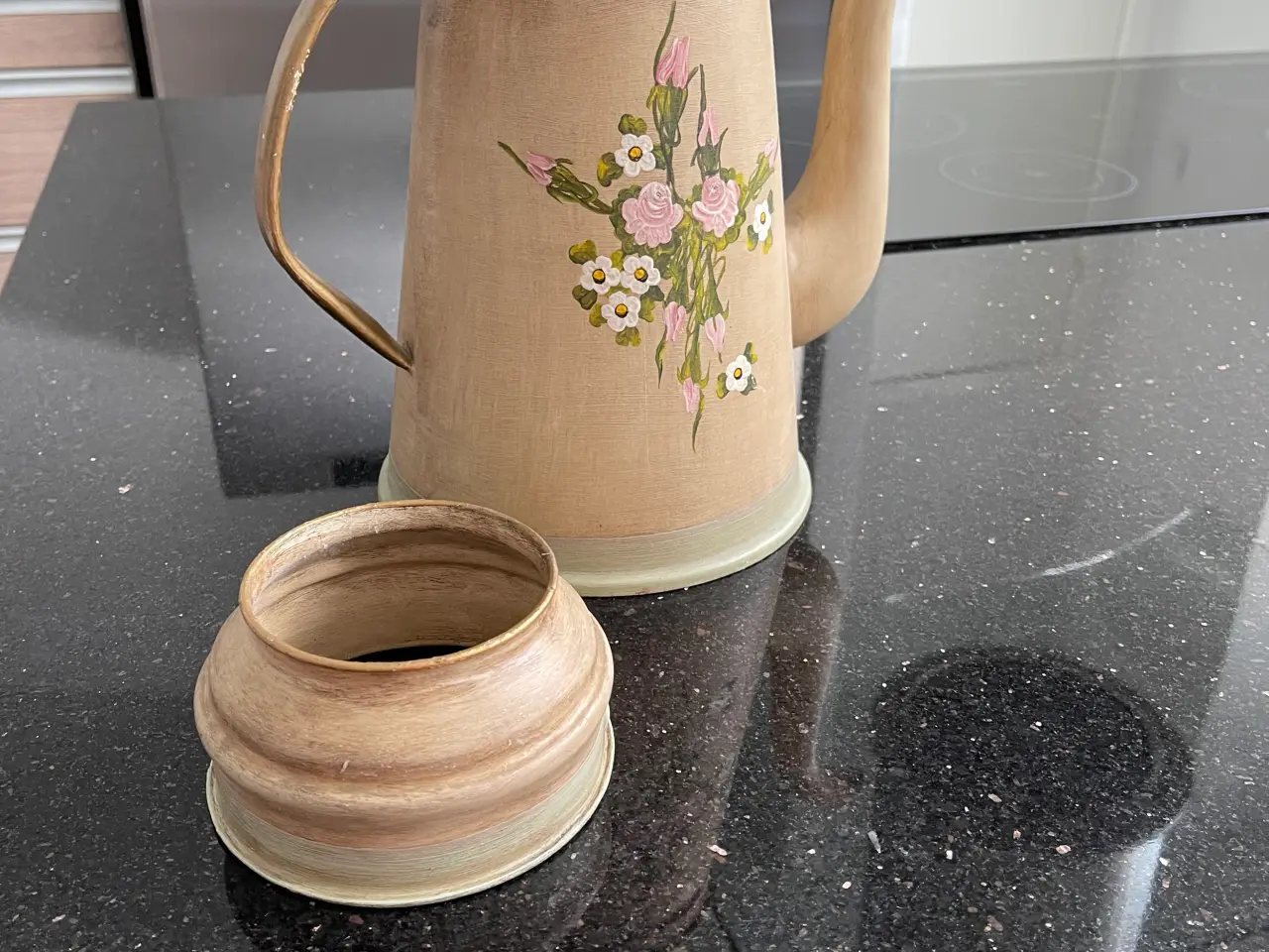 Billede 3 - Flot malet gl. kaffekande