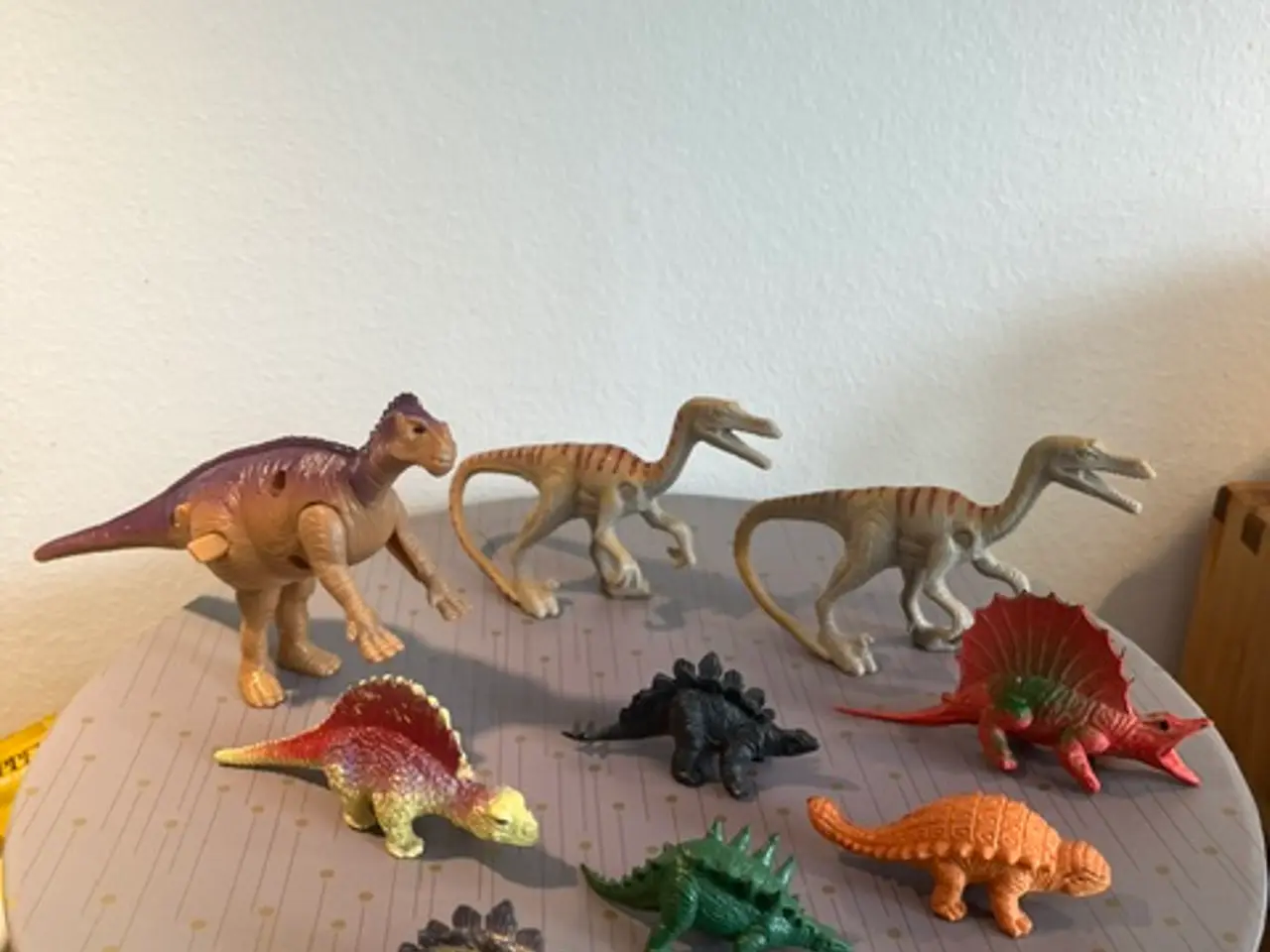 Billede 1 - 9 seje legetøjsdinosaurer – samlet pris