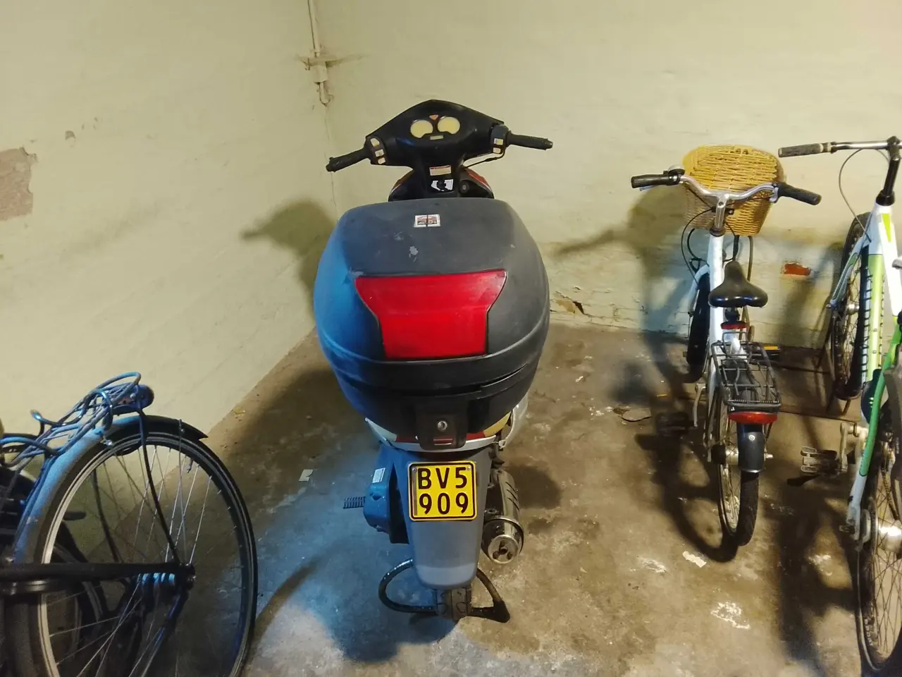 Billede 3 - TMS classic 50 cc scooter i god stand.