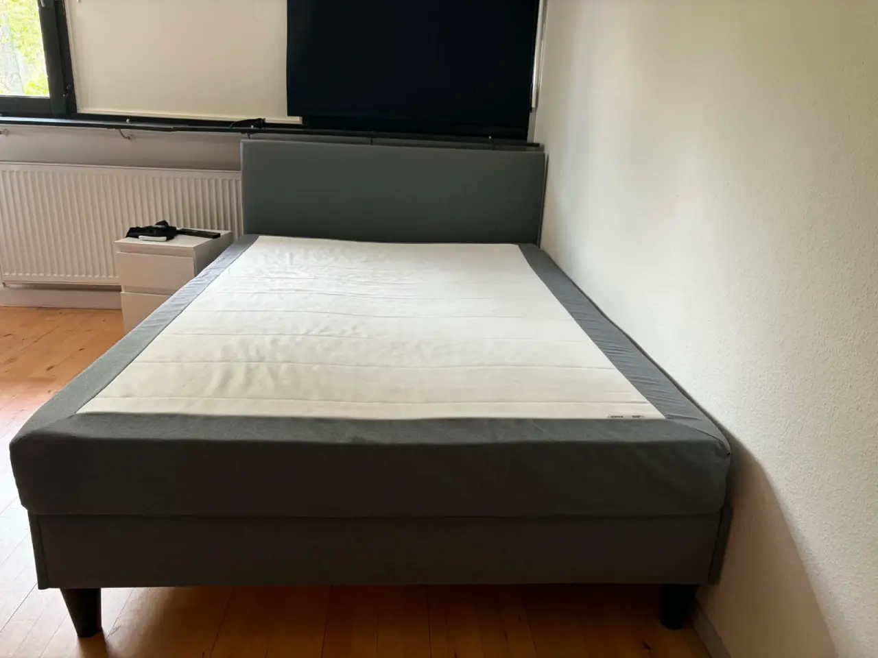 Billede 1 - Seng fra Ikea