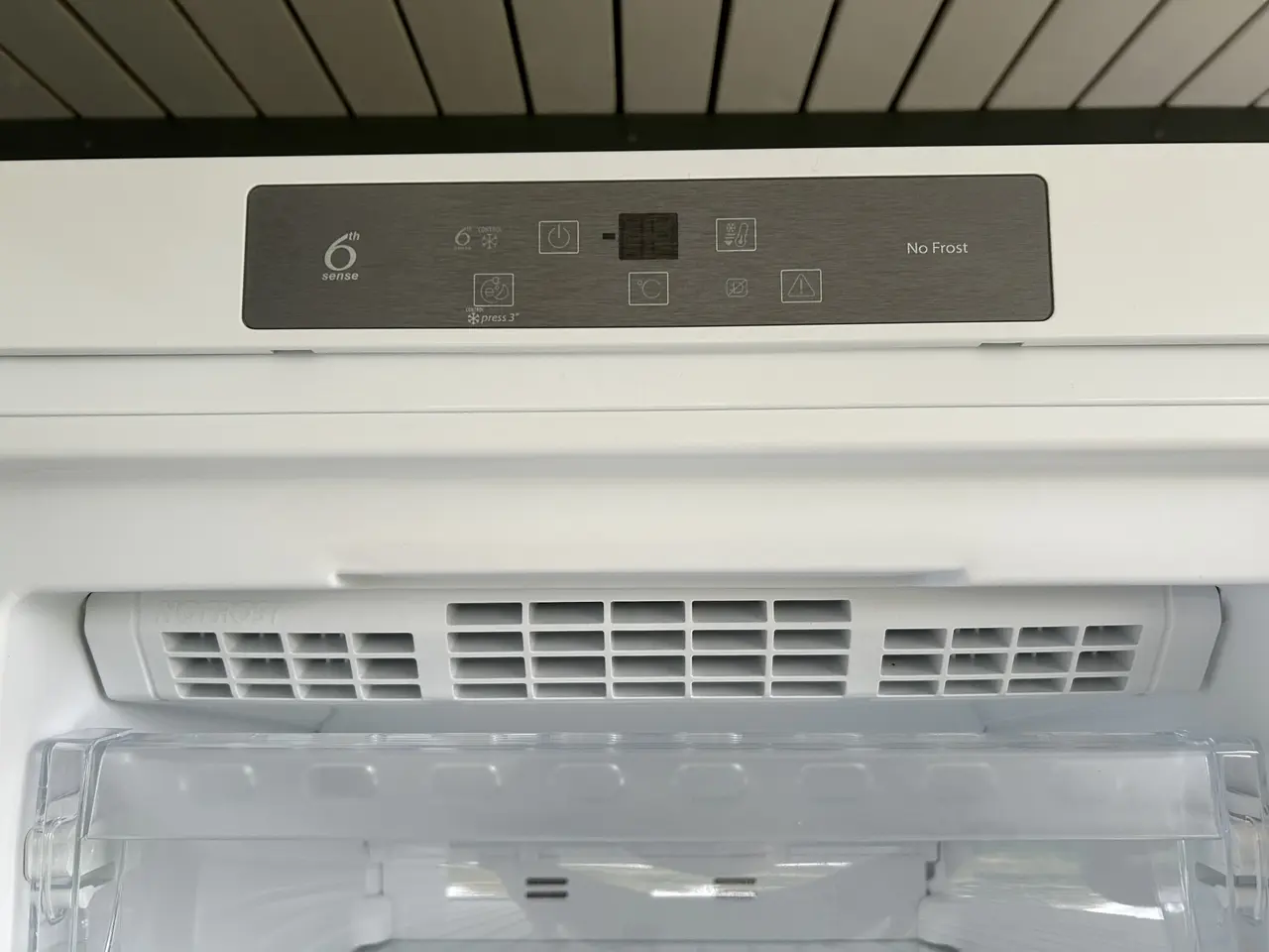 Billede 2 - Whirlpool skabsfryser netto 256L