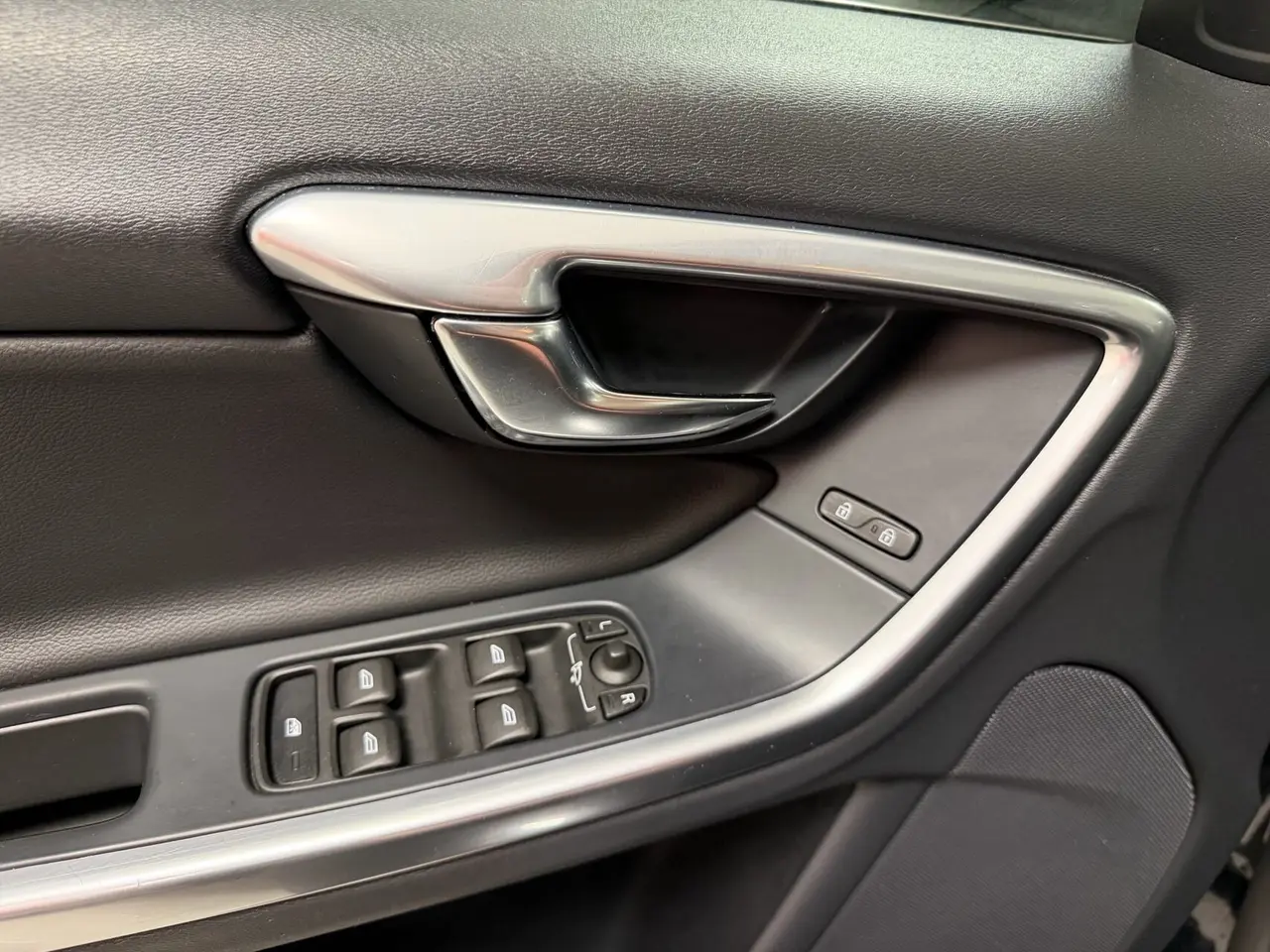 Billede 11 - Volvo V60 2,0 D3 Momentum 136HK Stc 6g