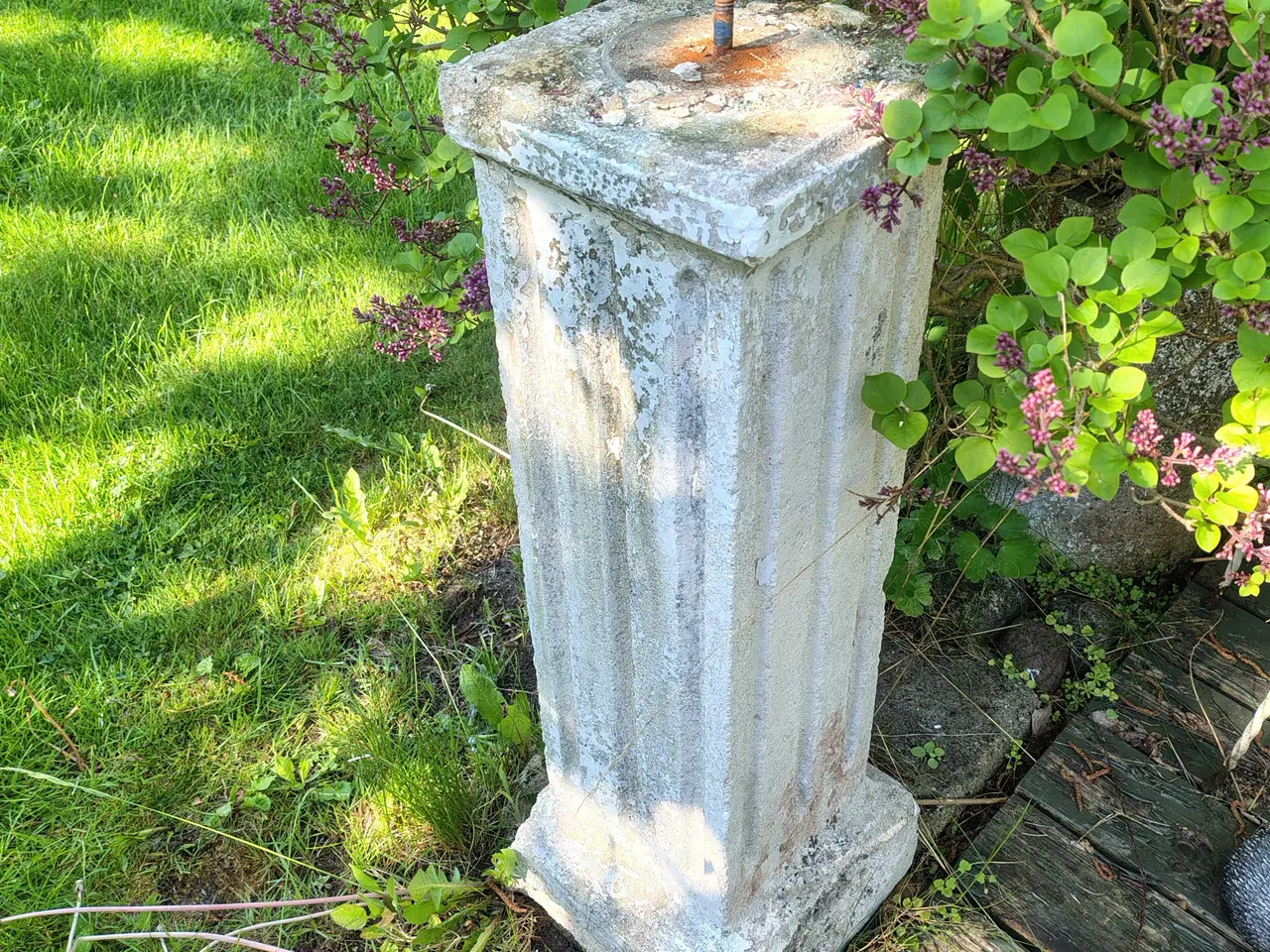 Billede 1 - Solur Sokkel