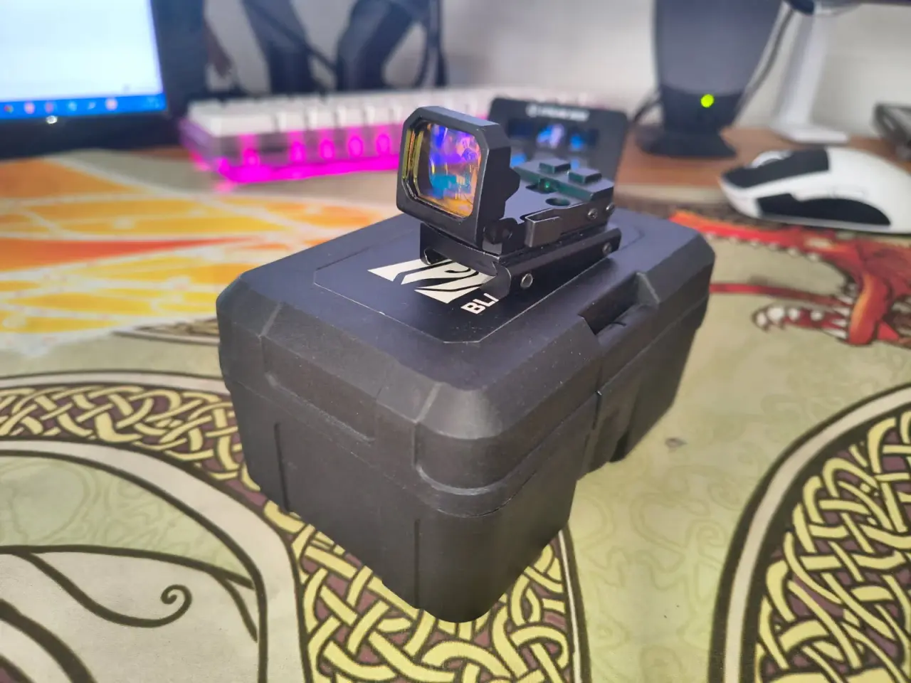 Billede 1 - Black Owl Gear, Foldbar Sigte, Sort