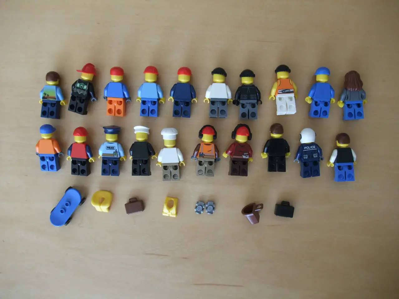 Billede 4 - Lego City Figurer+Tilbehør