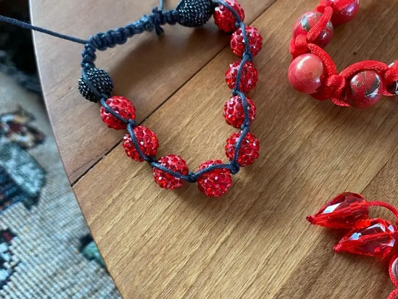 Billede 6 - Nye knyttede armbånd