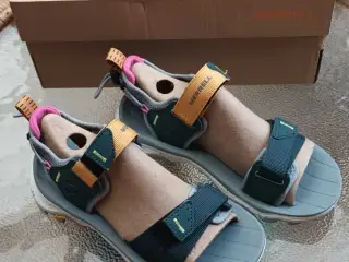 Merrell sandaler 36